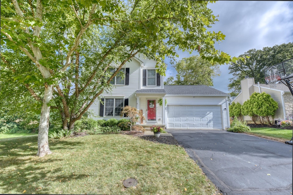 646 Village Mill Drive, Sunbury, OH 43074, Presented by Timothy Meacham